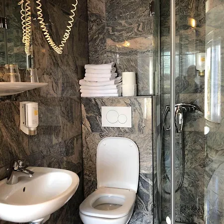 Hotel Parkhotel Friedrichstrasse 3*