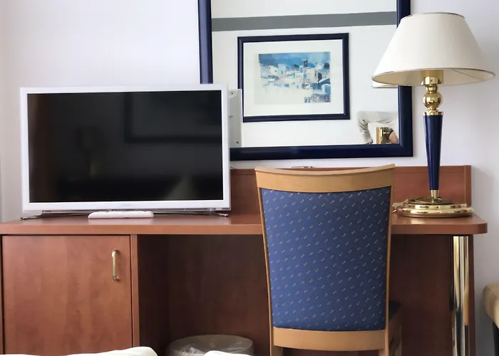 弗瑞德彻斯查瑟公园酒店 酒店 Gießen