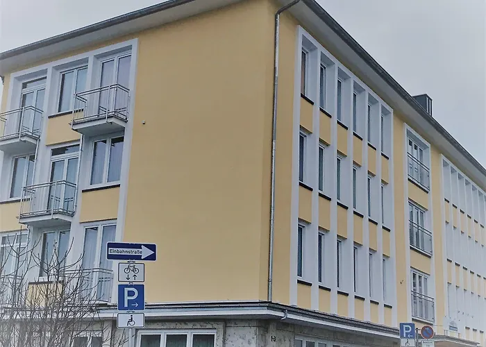 弗瑞德彻斯查瑟公园酒店 酒店 3*